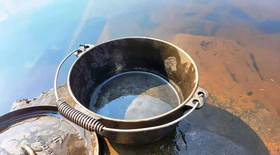 Camp Oven Oiled