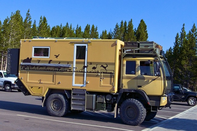 EXPEDITION CAMPER