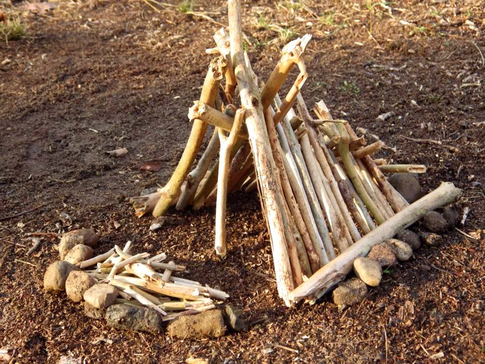 MINIATURE A-FRAME LEAN TO