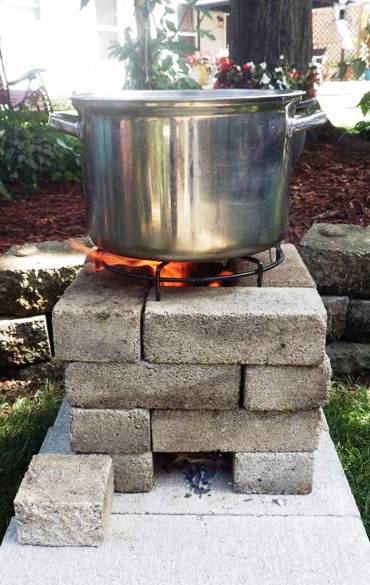 POT ON ROCKET STOVE