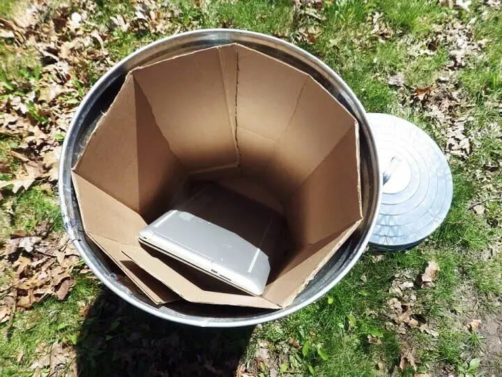 Cardboard Lining In Garbage Can