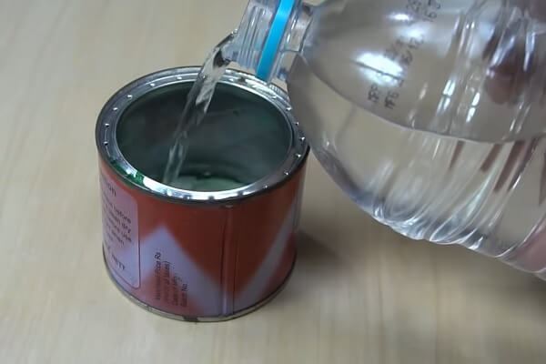 Denatured Alcohol in Can