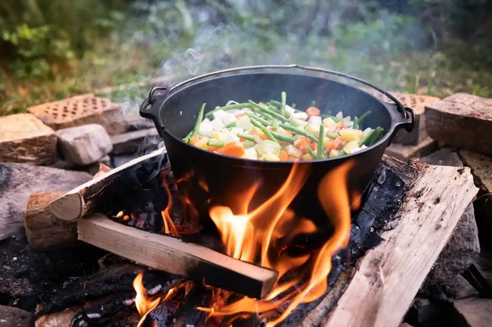 Dutch Oven in Fire