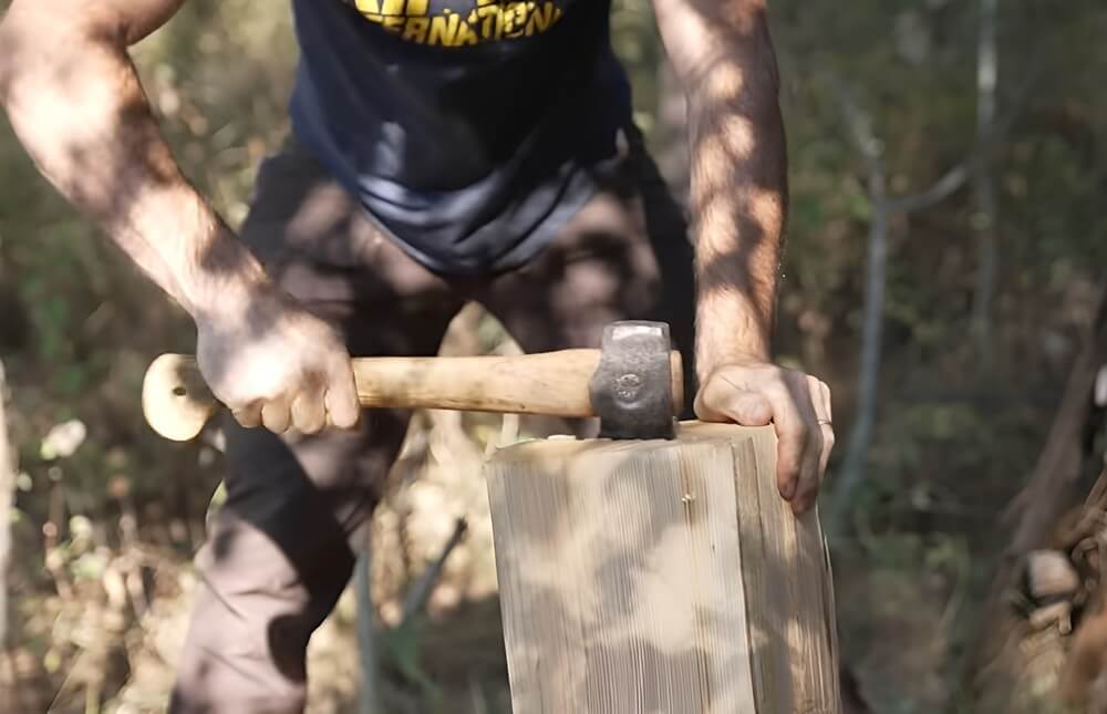 Keep Axe from Sticking