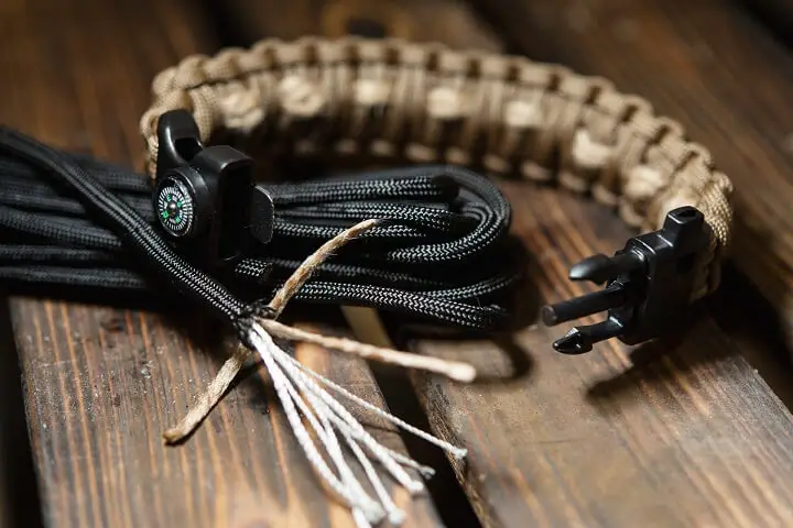 Paracord Unraveled with Bracelet