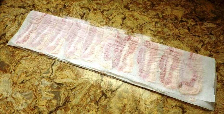 Parchment Paper Foldover