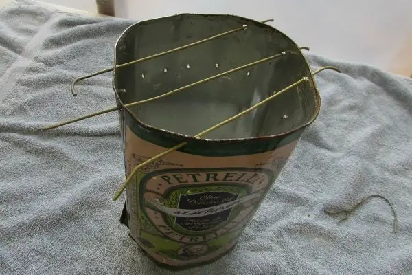 Tin Can Stove step five a